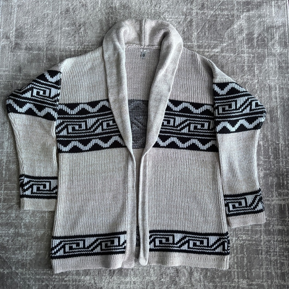 LAST CHANCE Ecote Cardigan Sweater